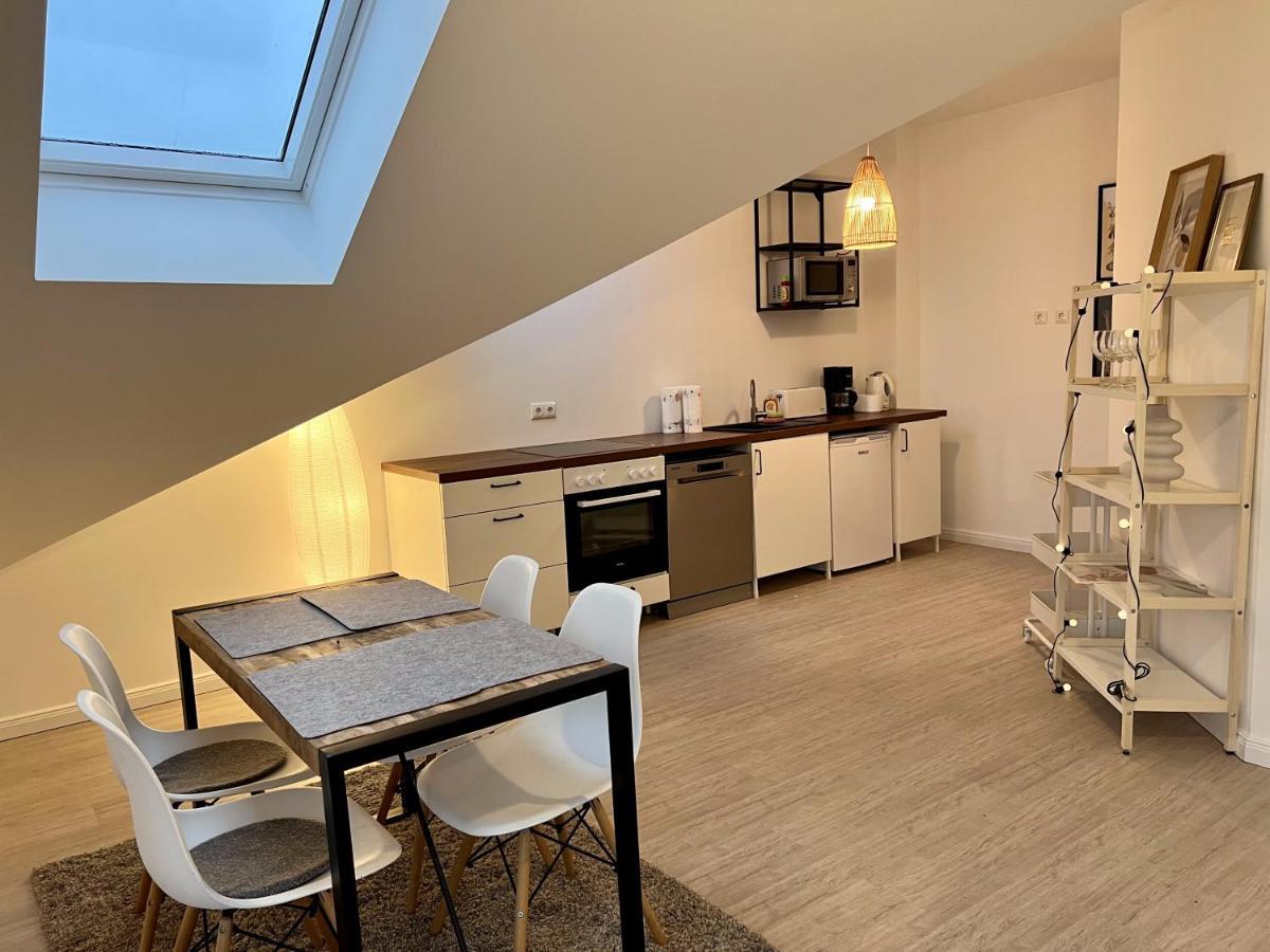 Gemuetliche Apartments Direkt An Der Grenze Von Hamburg Norderstedt Exterior foto